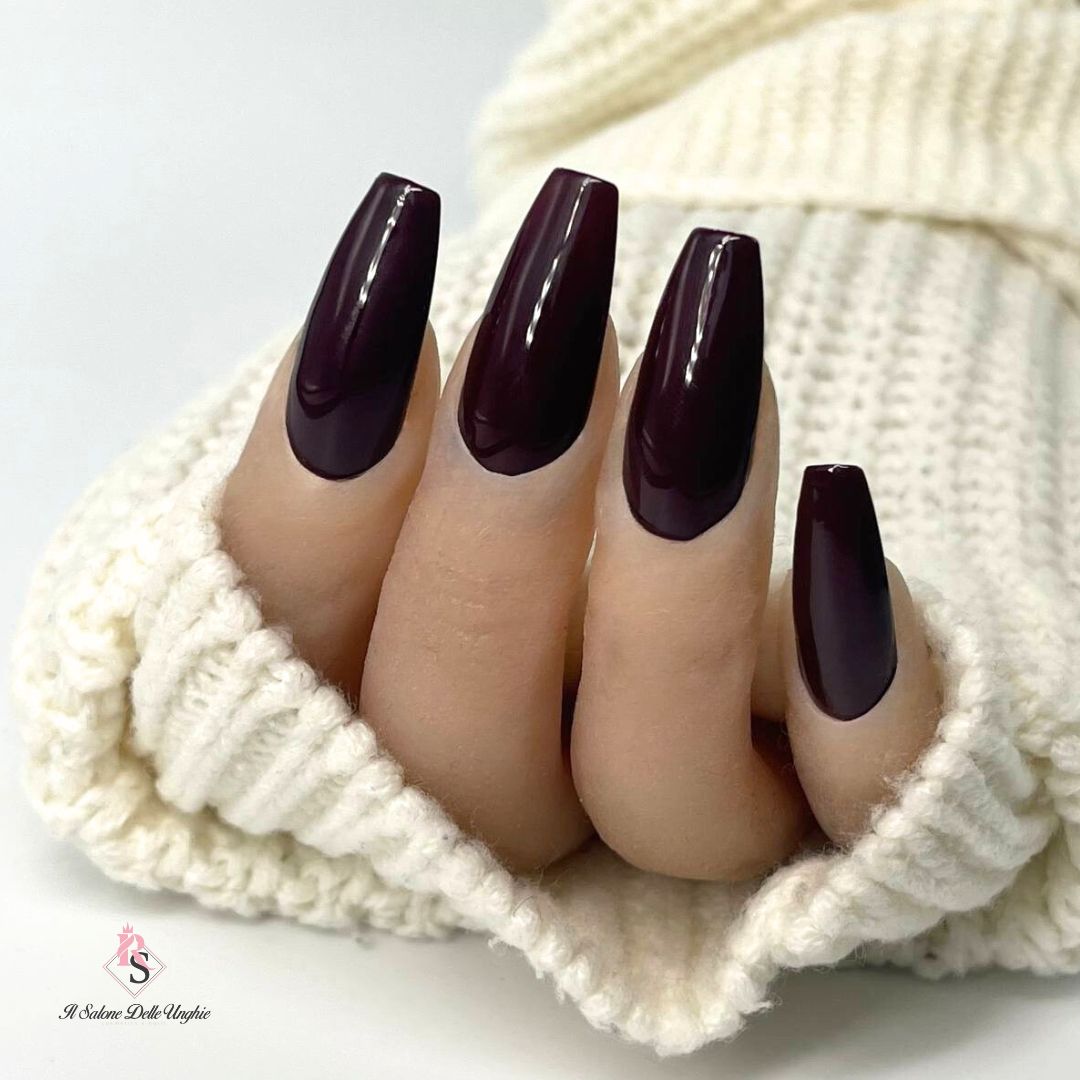 Gel Color 121 Rouge Noir